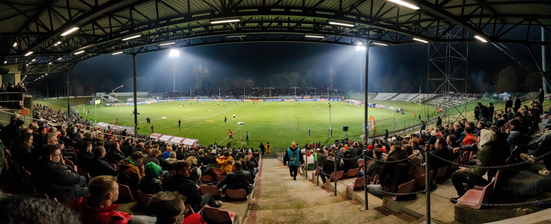 Night match under floodlights